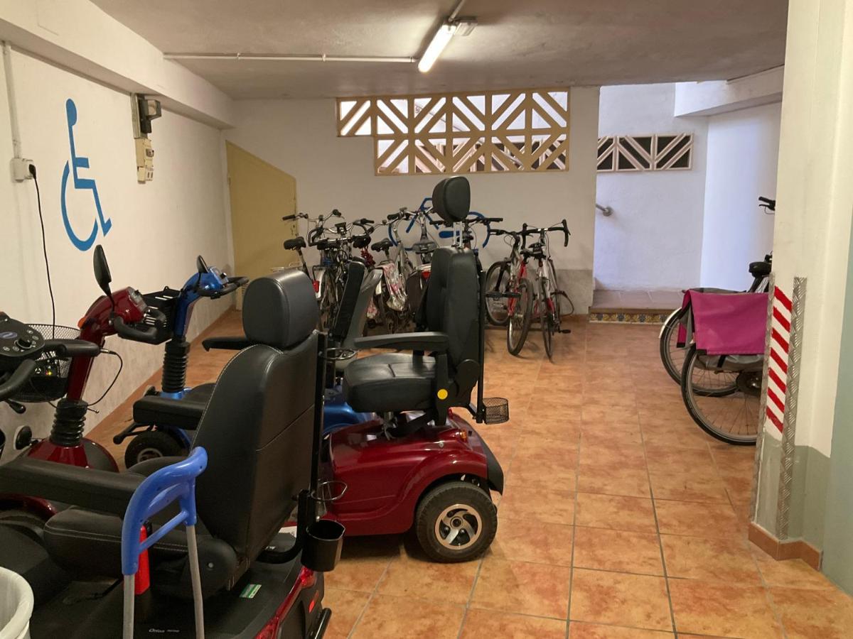 Torre Principado-Fincas Benidorm Exteriör bild